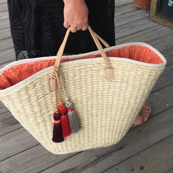 India Hicks Riviera Straw basket tote! - Picture 4 of 14
